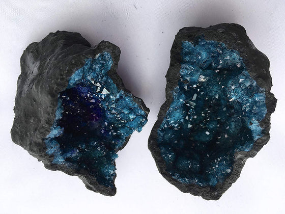 Emerald-Dyed Moroccan Geode - Split - Great Gift! - dinosaursrocksuperstore