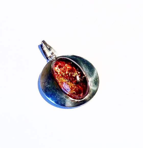 Sterling Silver Amber Pendant - dinosaursrocksuperstore