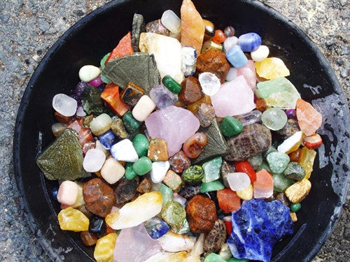 Genuine Mineral and Gemstone Premium Mix - Super Saver Pack  - 20 lb - dinosaursrocksuperstore