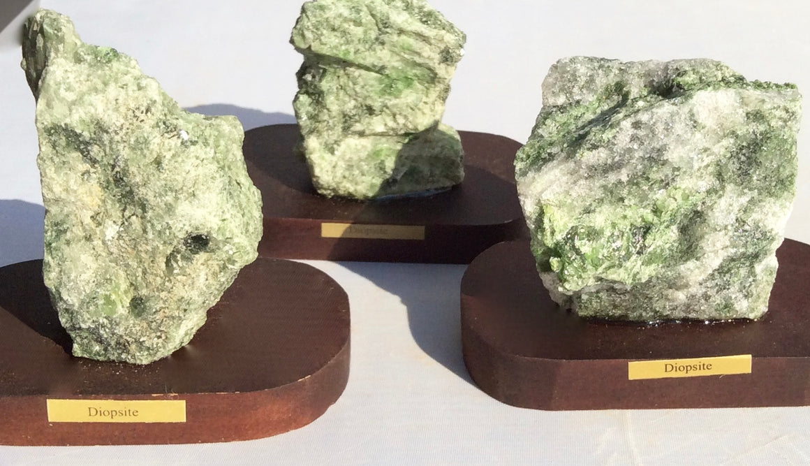 Mineral Sampler - Set of 4 Minerals on Wooden Bases  - Gift Boxed! - dinosaursrocksuperstore